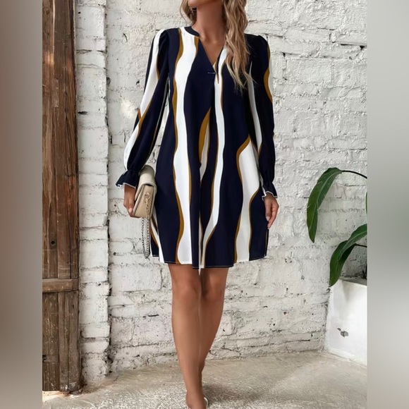 Beautiful U Dresses & Skirts - Wavy Stripe Midi Dress